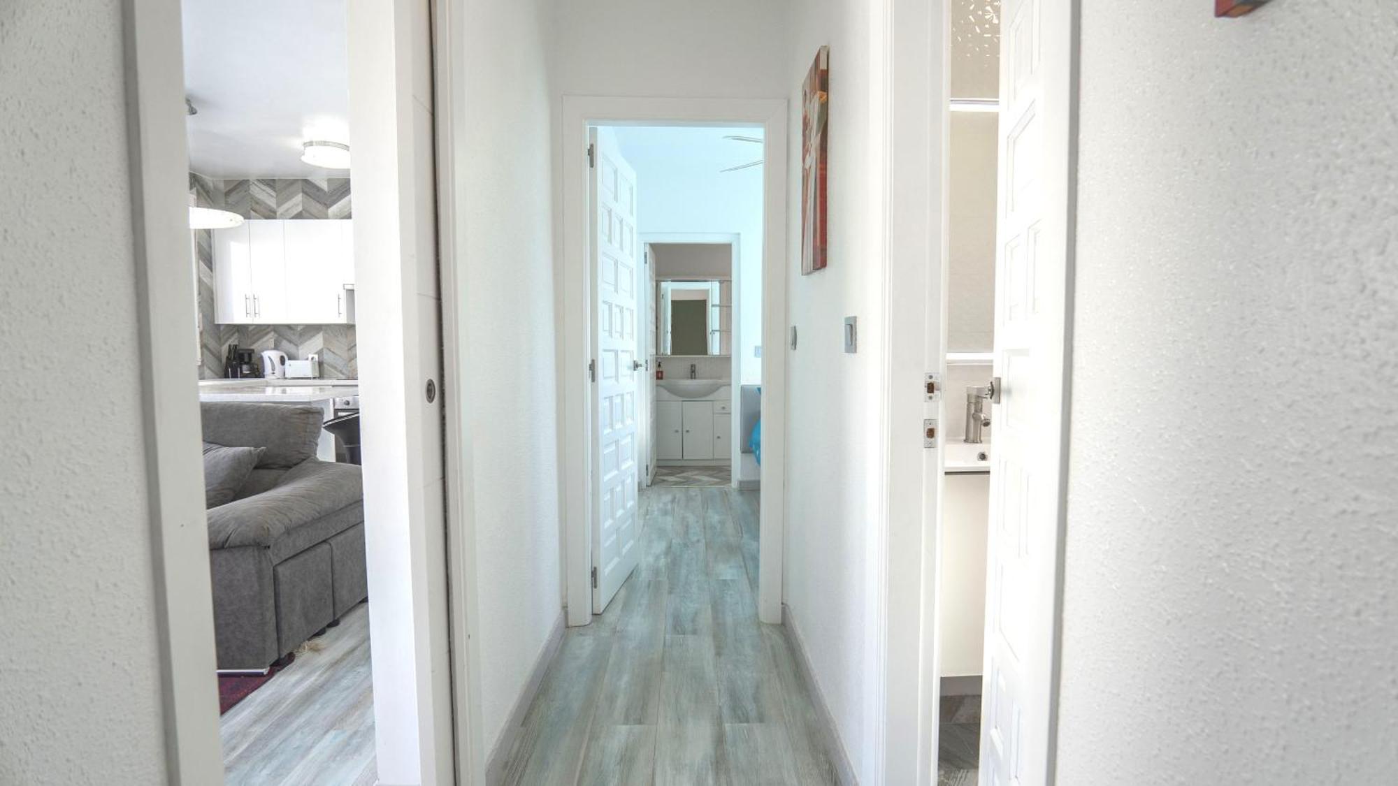 Modern Detached 4 Bed 3 Bath Villa With Private Pool Close To All Amenities Villamartin  Exterior photo
